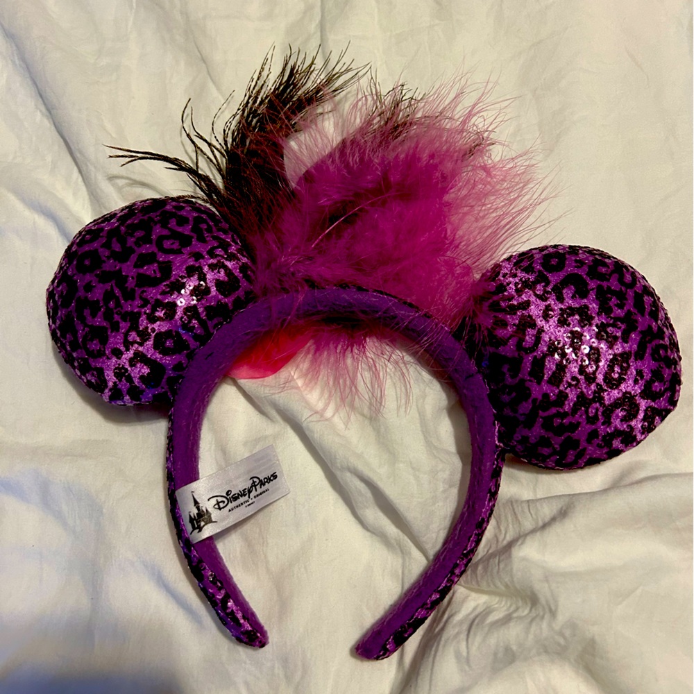 Mouse ears